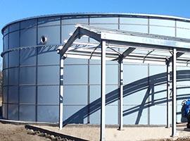 Glas-zu-Stahl-Tank für Landwirtschaftliche Wasserreinigungsprojekte in Ecuador 1