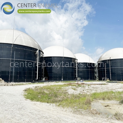 Doppelmembranendecke für Kläranlagen: enthält Biogas aus der Schlammverbrennung.