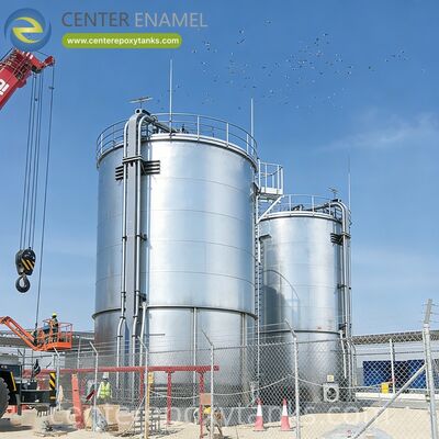 Außengeschwimmendes Dach für geschweißte Rohöltanks aus Edelstahl: Verhindert Dampffreisetzung aus komplexen, flüchtigen Ölmischungen