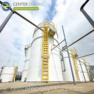 Innenliegendes Schwimmdach für geschweißte Edelstahltanks zur Lagerung von Fertigkraftstoffen: Eliminiert den Dampfraum, um die Qualität des raffinierten Produkts zu erhalten